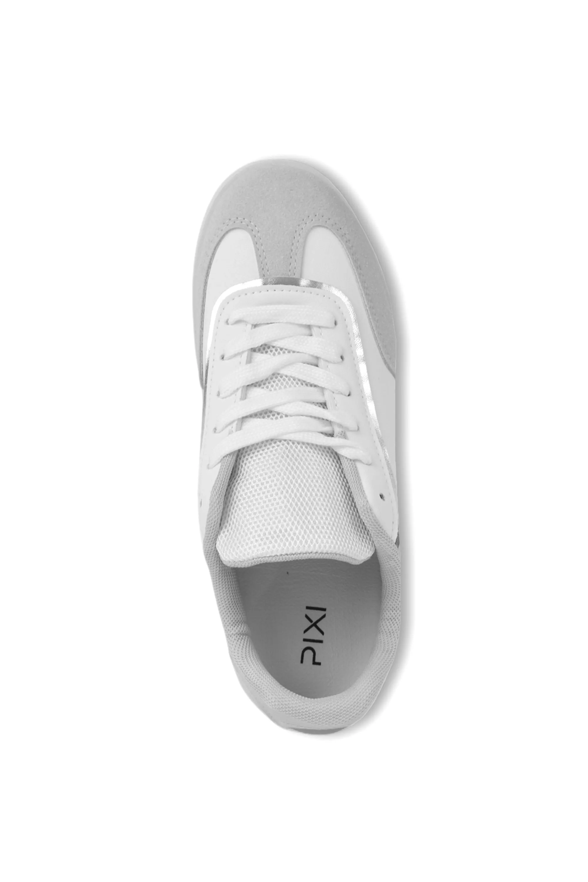 01-48811 Flat Sneaker