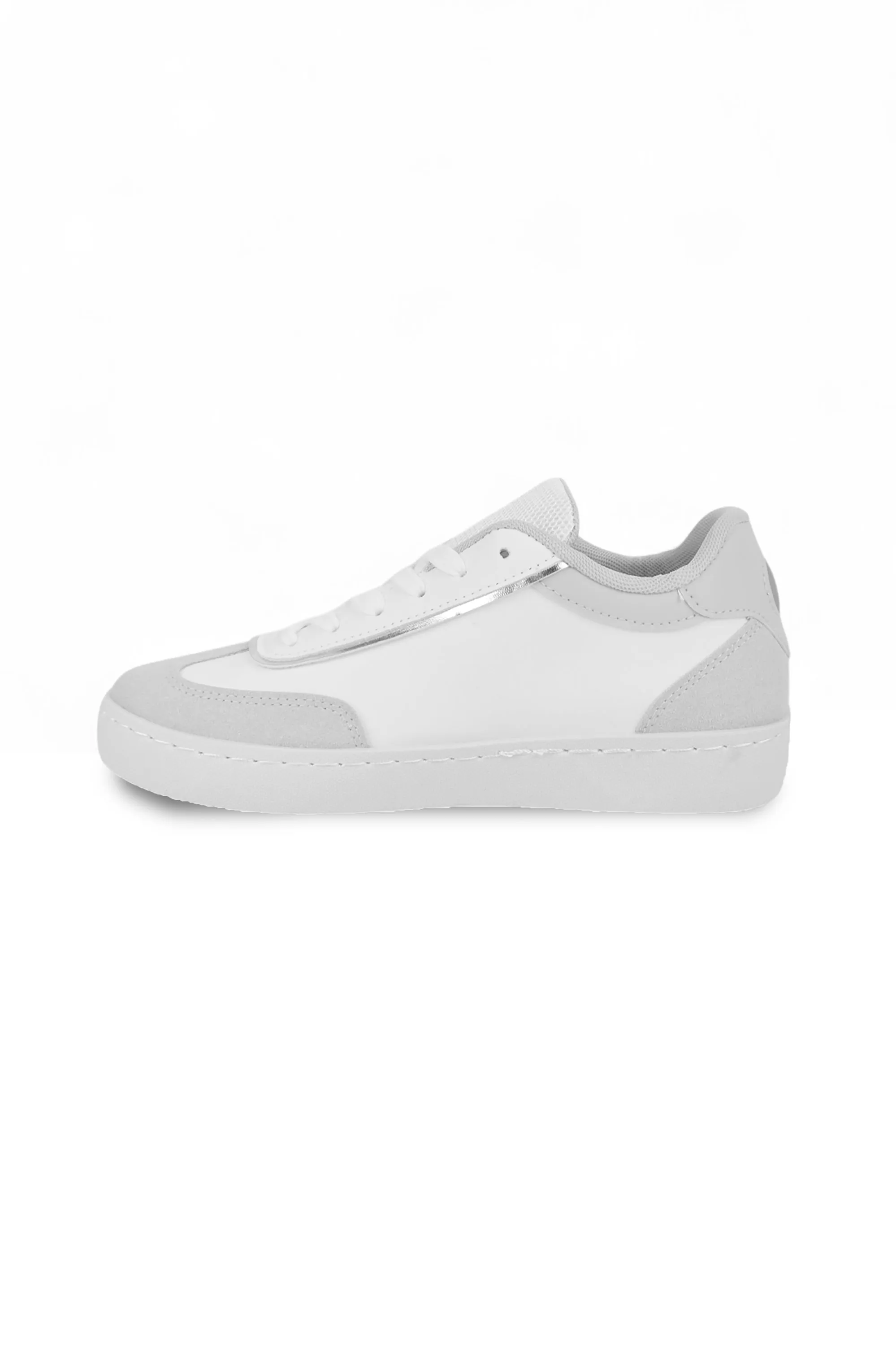 01-48811 Flat Sneaker