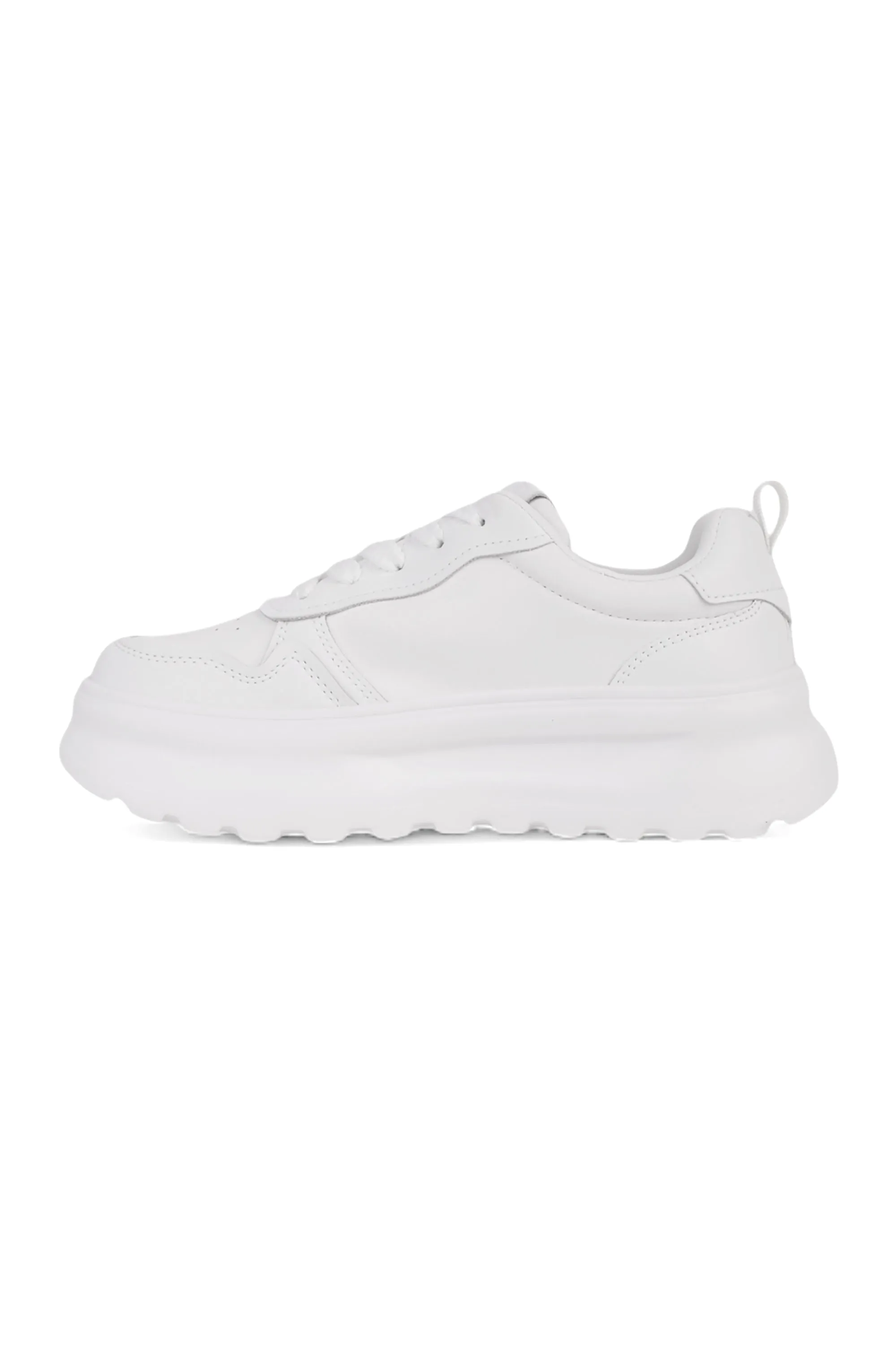 01-5385 Flat Sneaker