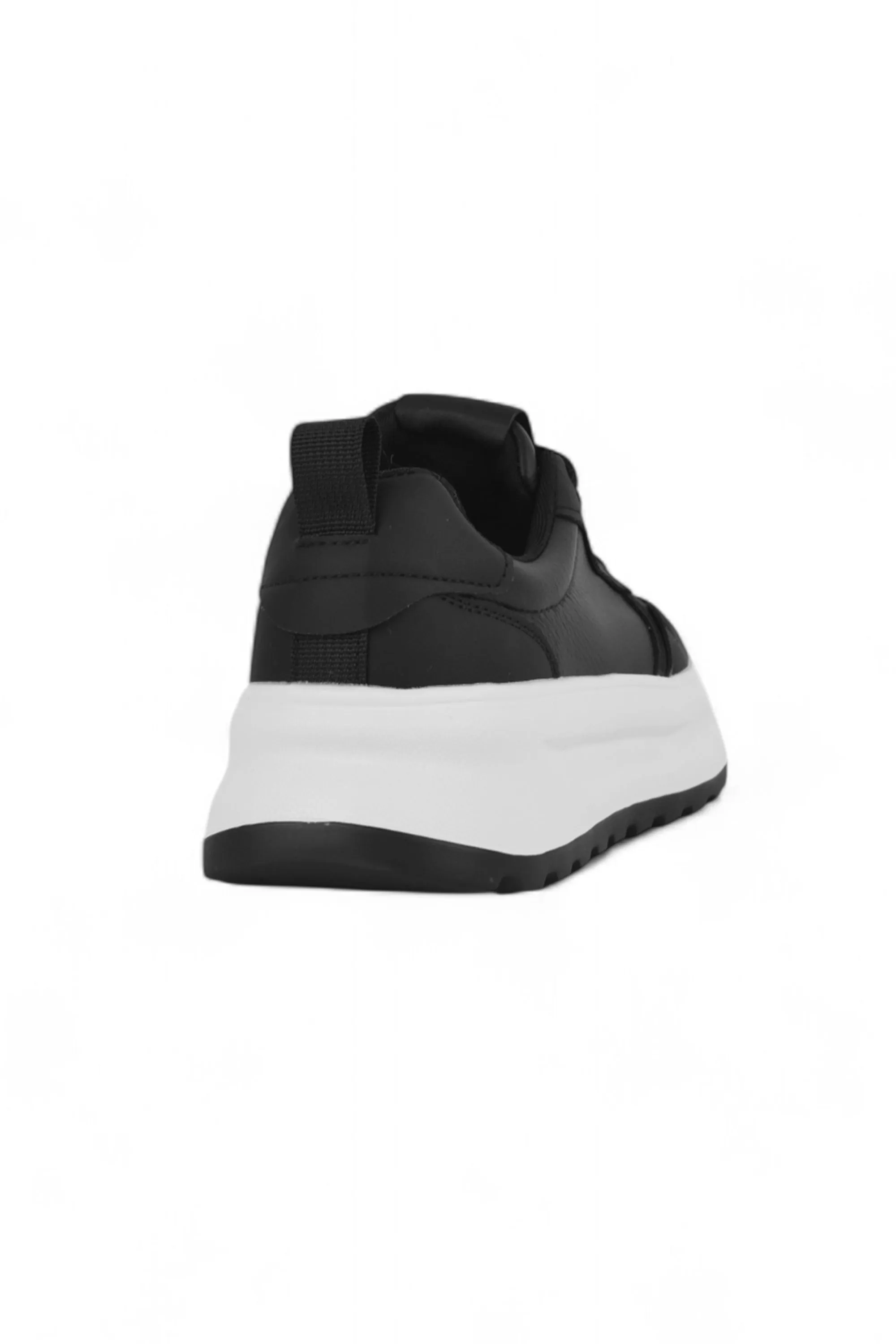 01-5385 Flat Sneaker