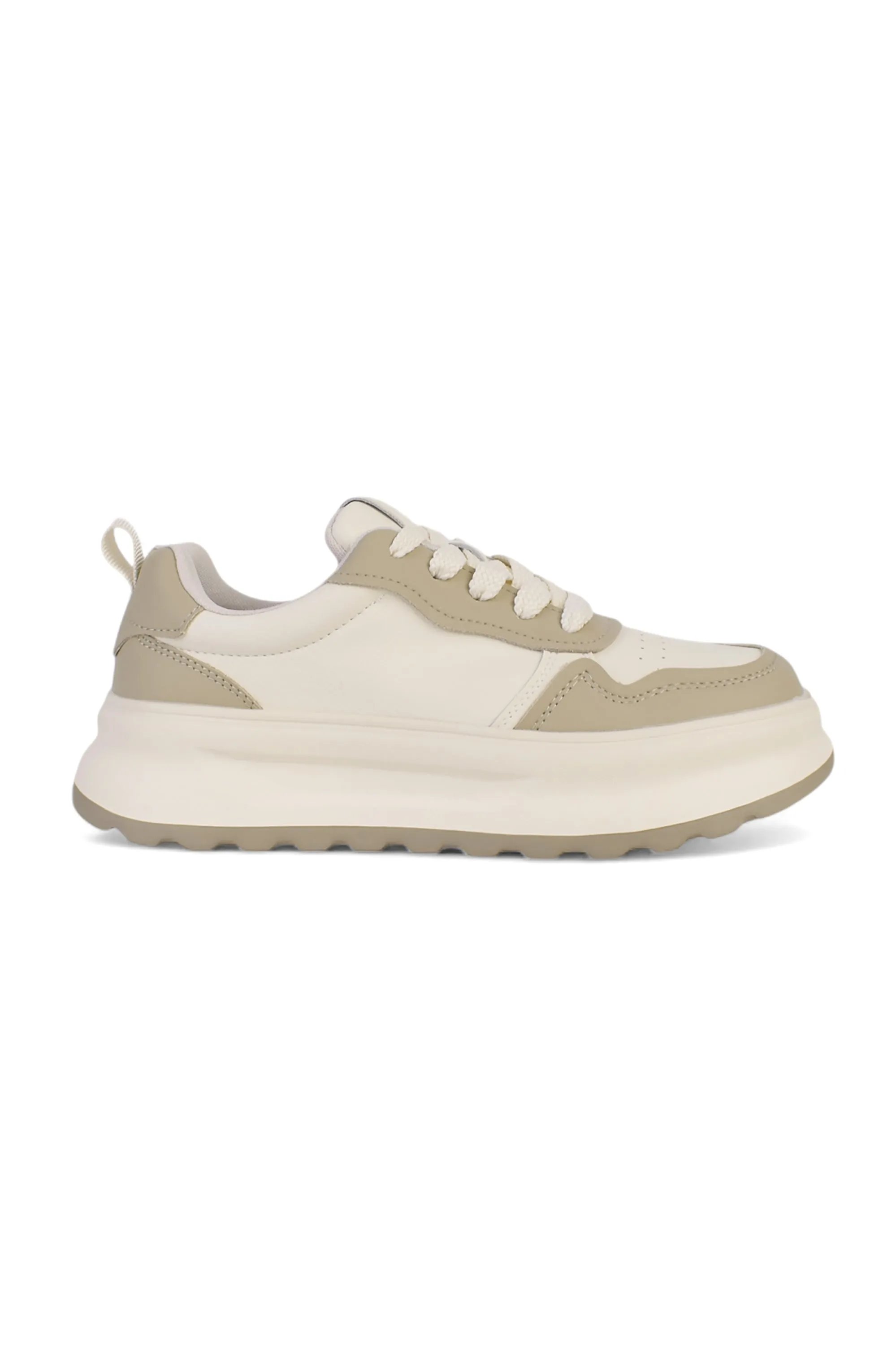 01-5385 Flat Sneaker