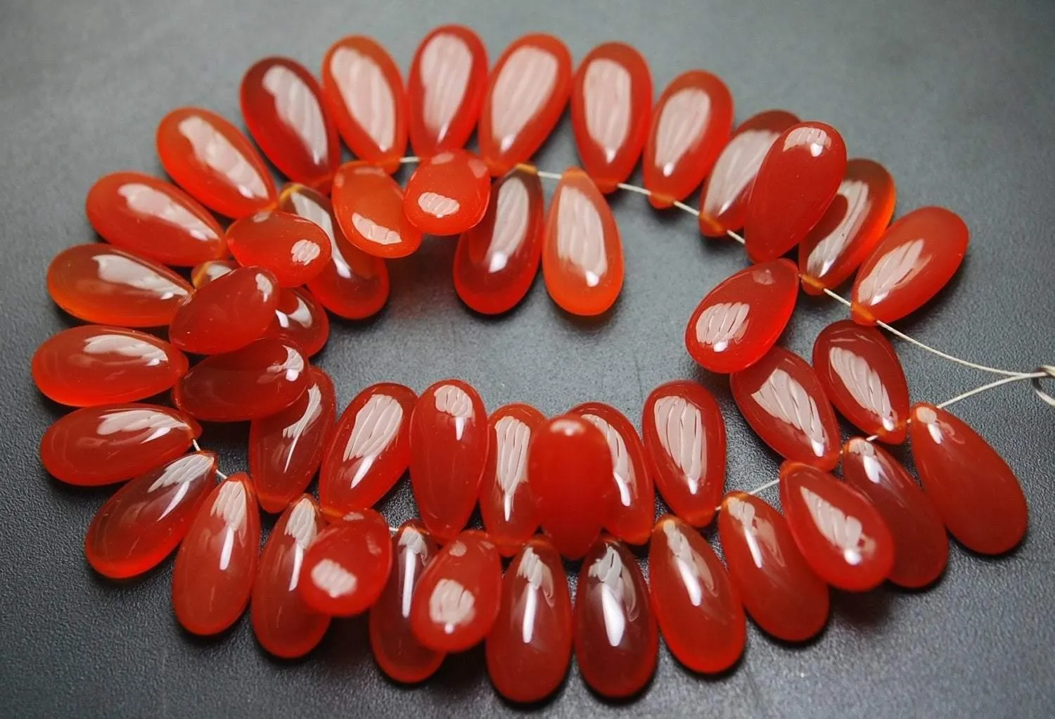2 Matched Pair Finest Quality Red Onyx Smooth Pear Shape Briolettes, 15X7mm Size, Onyx Beads