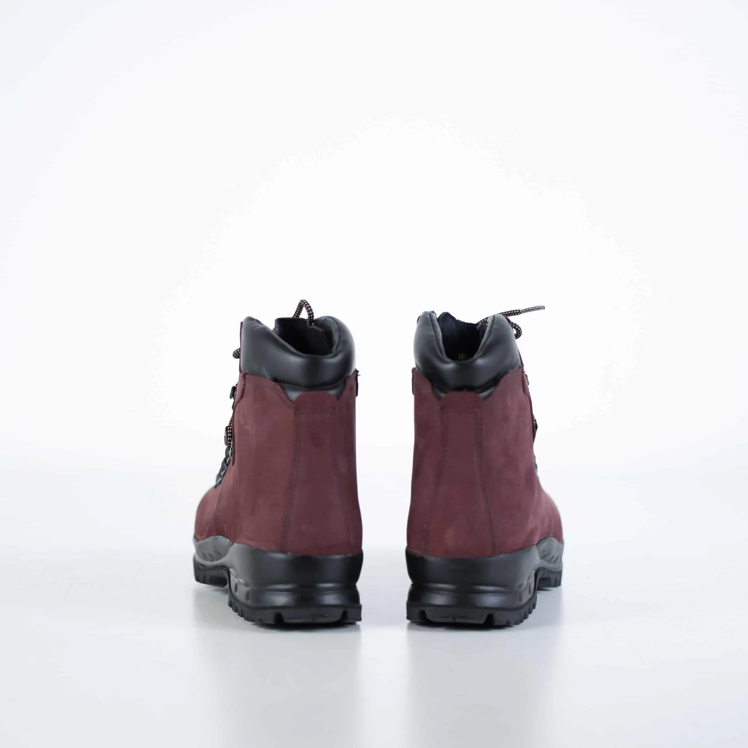 5531 Burgundy Hiking Boots for all weathers
