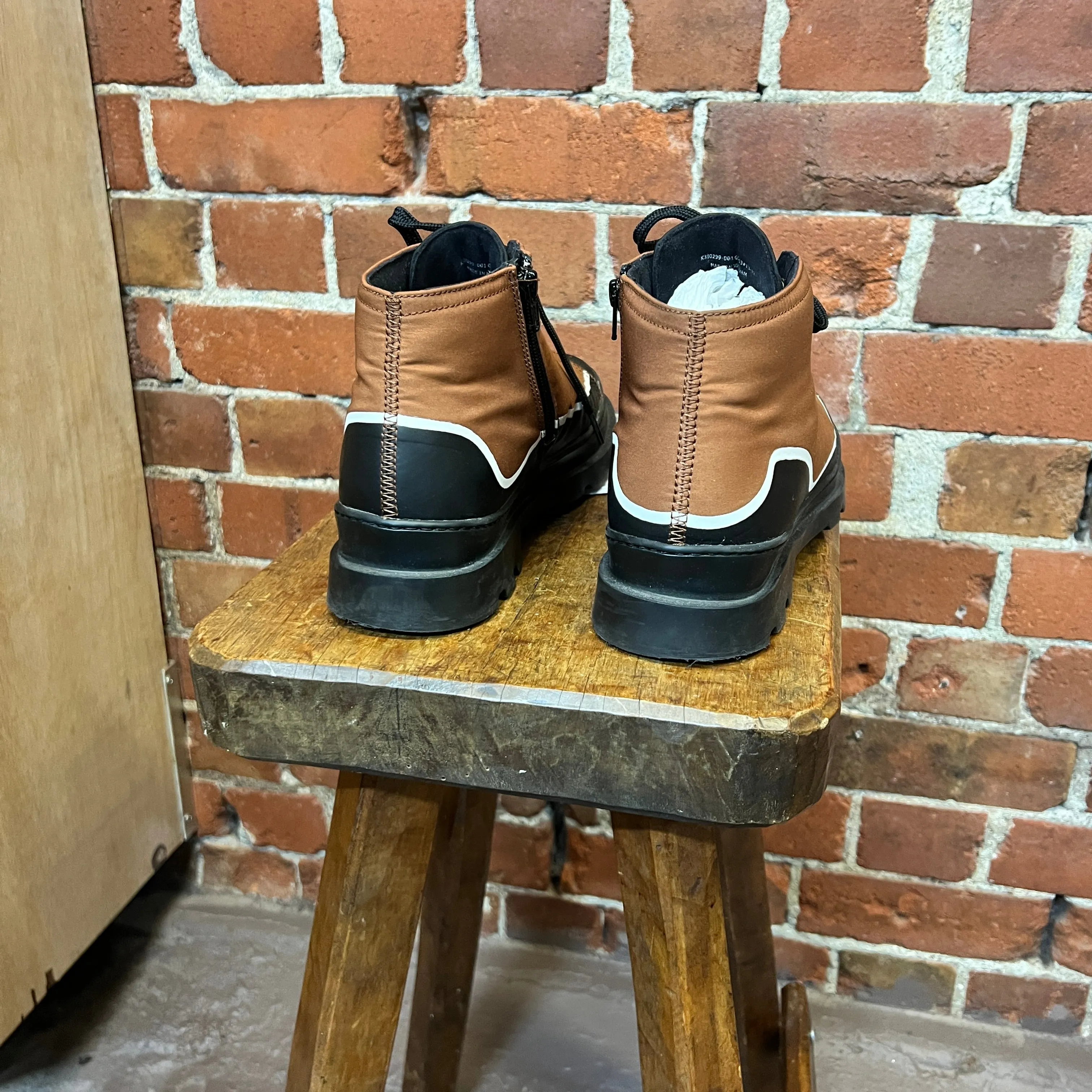 CAMPER sneakers 43