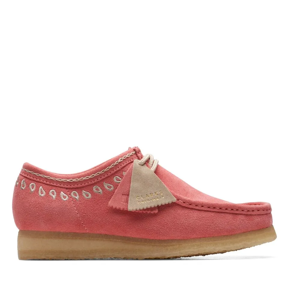 Clarks Men's Wallabee Pink Combi | Pink Embroidery Suede