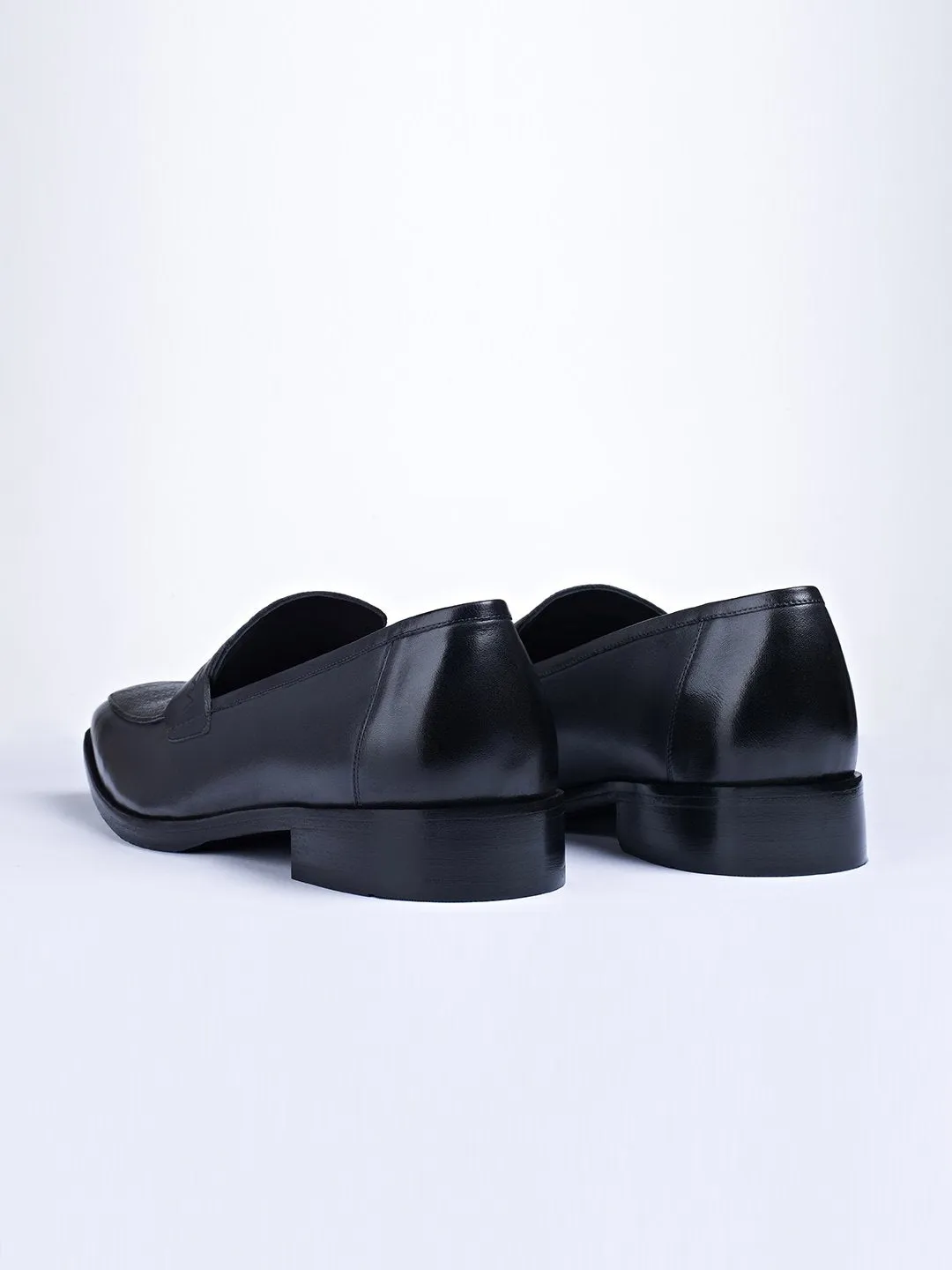 Classic Moccasins With Zm Embossed Detail