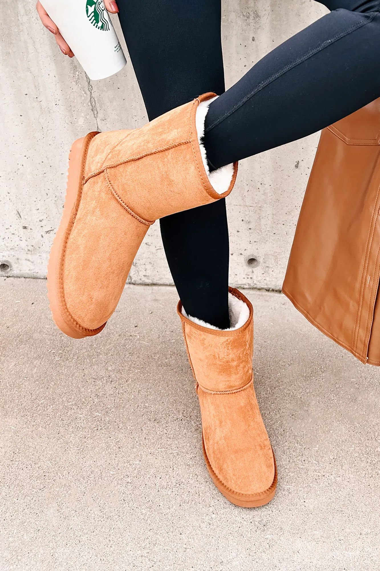 Cool In Kodiak Faux Fur Lined Boots (Tan)