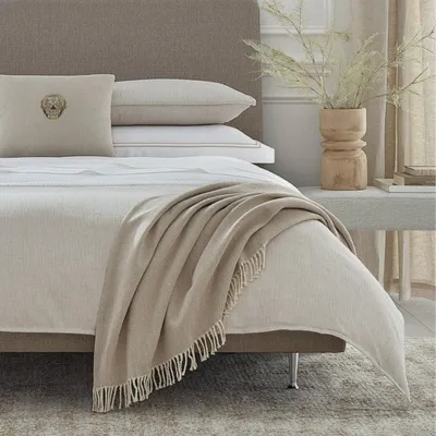 Dresano Sateen Jacquard Duvet & Shams Collection