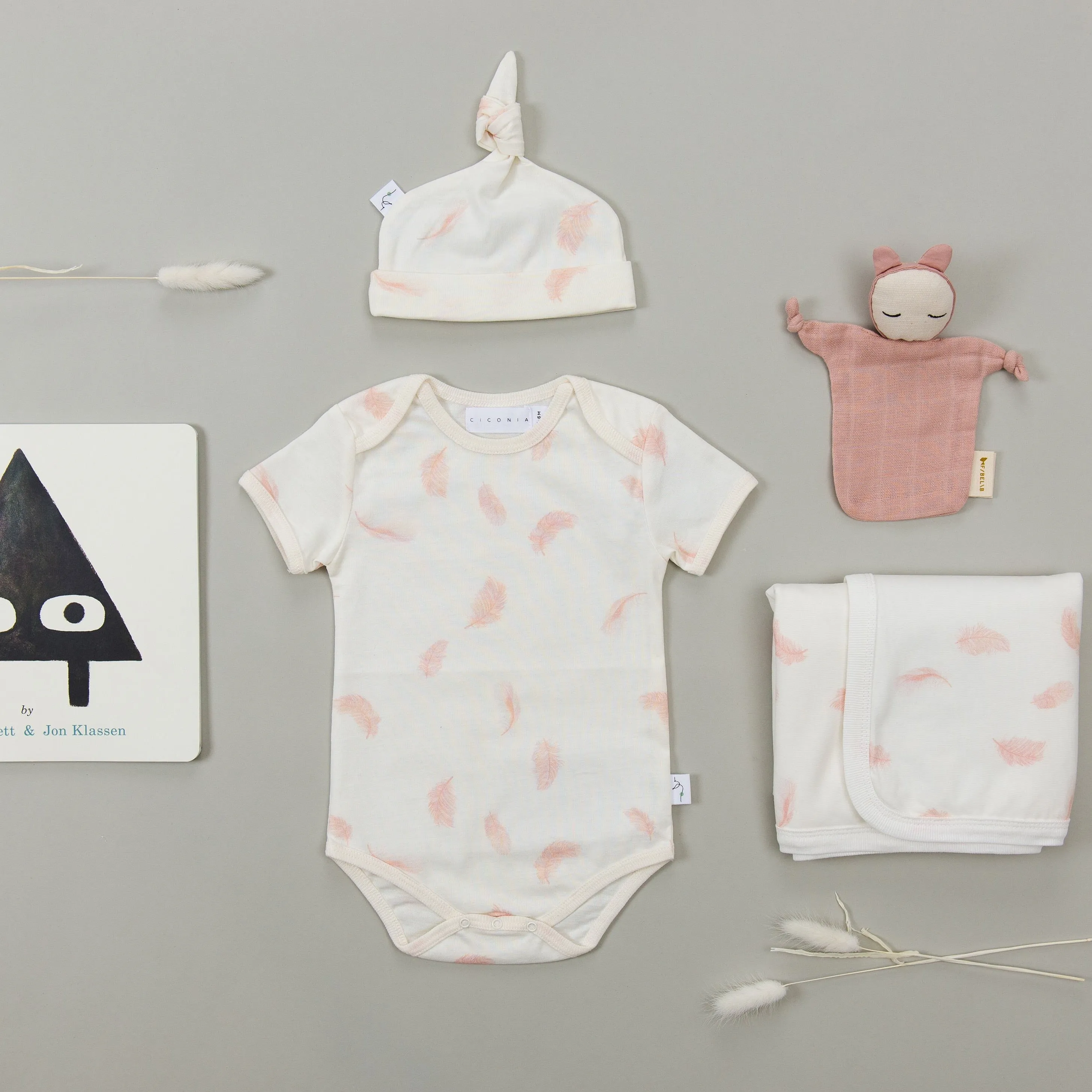 Falling Feather Bodysuit Luxe Gift Set