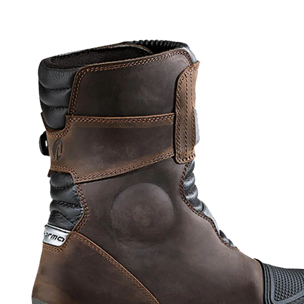 Forma Adventure Low Riding Boots