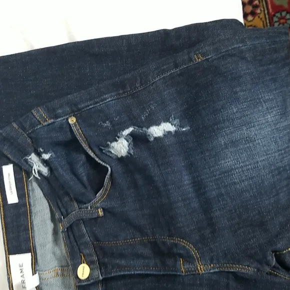 FRAME Le Garcon Crop Denim 27