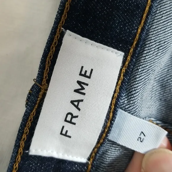 FRAME Le Garcon Crop Denim 27