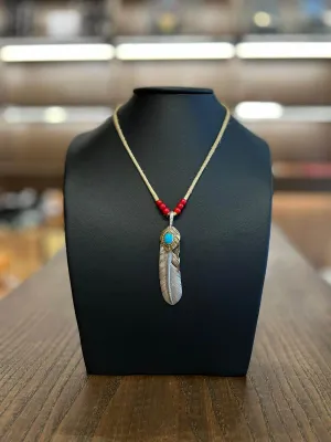 Goros Gold Top Gold Rope Turquoise Feather Setup