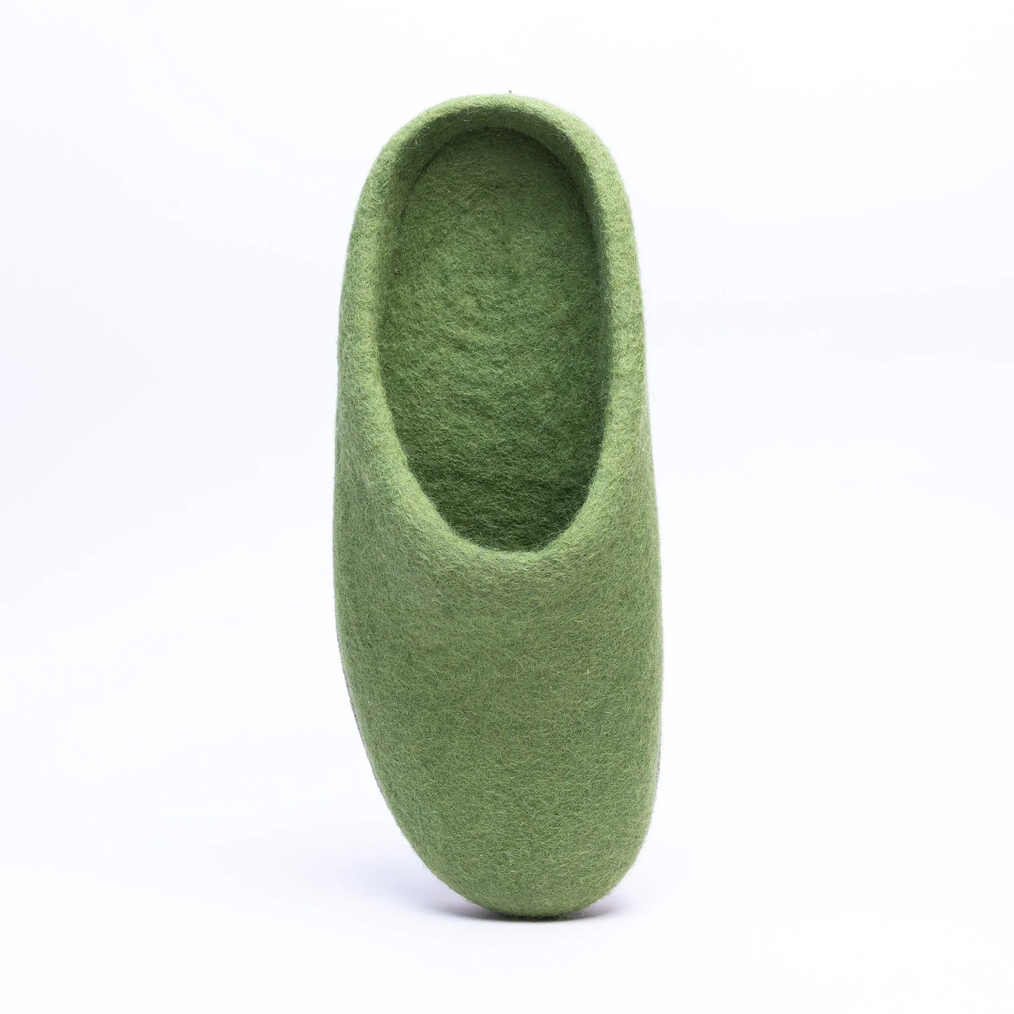 KUUMA – Light Green Wool Felt Slippers for Men Warm, Non-Slip, Indoor Comfort