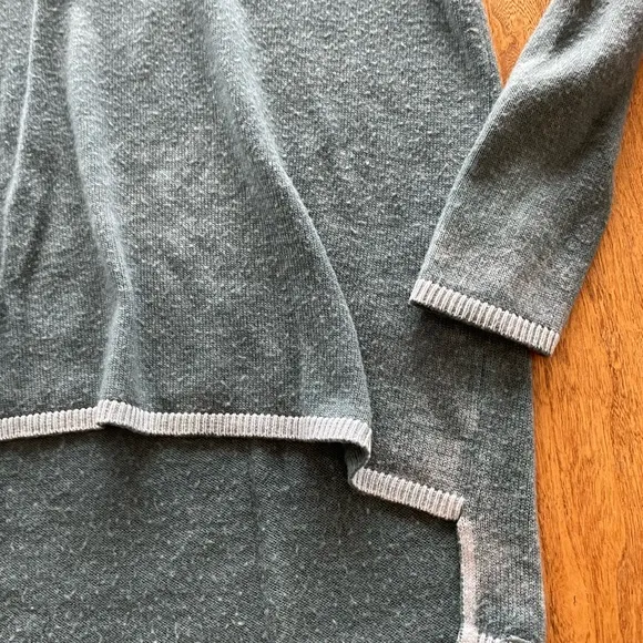 Lululemon sweater