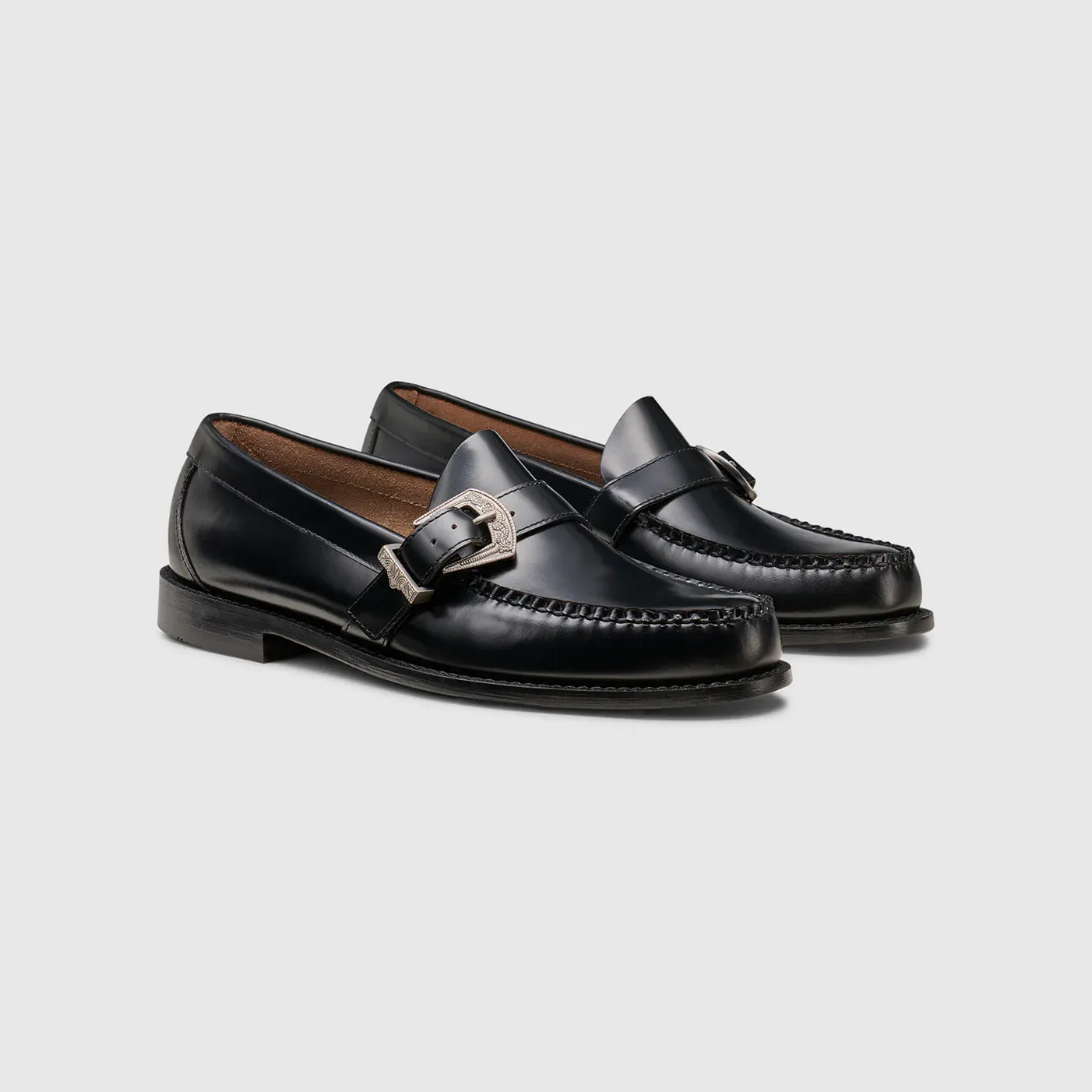 Maverick Buckle Weejuns Loafer in Black