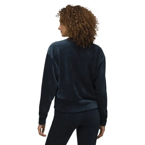 prAna Escambia Pull Over in Organic Velour, Women’s Small, Navy