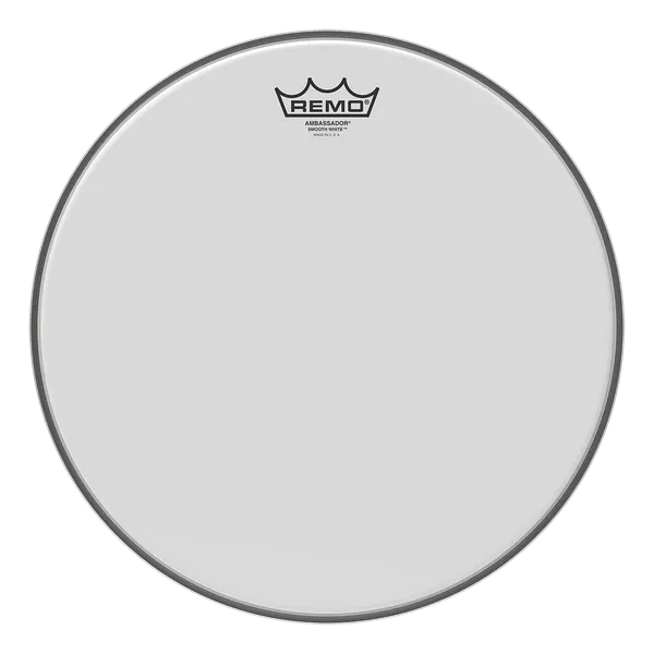 Remo 18" Ambassador Smooth White bassokalvo