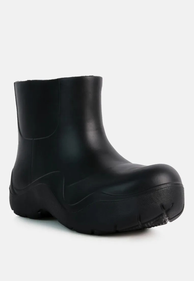 Two Tango Gummy Rain Boots By Ruw