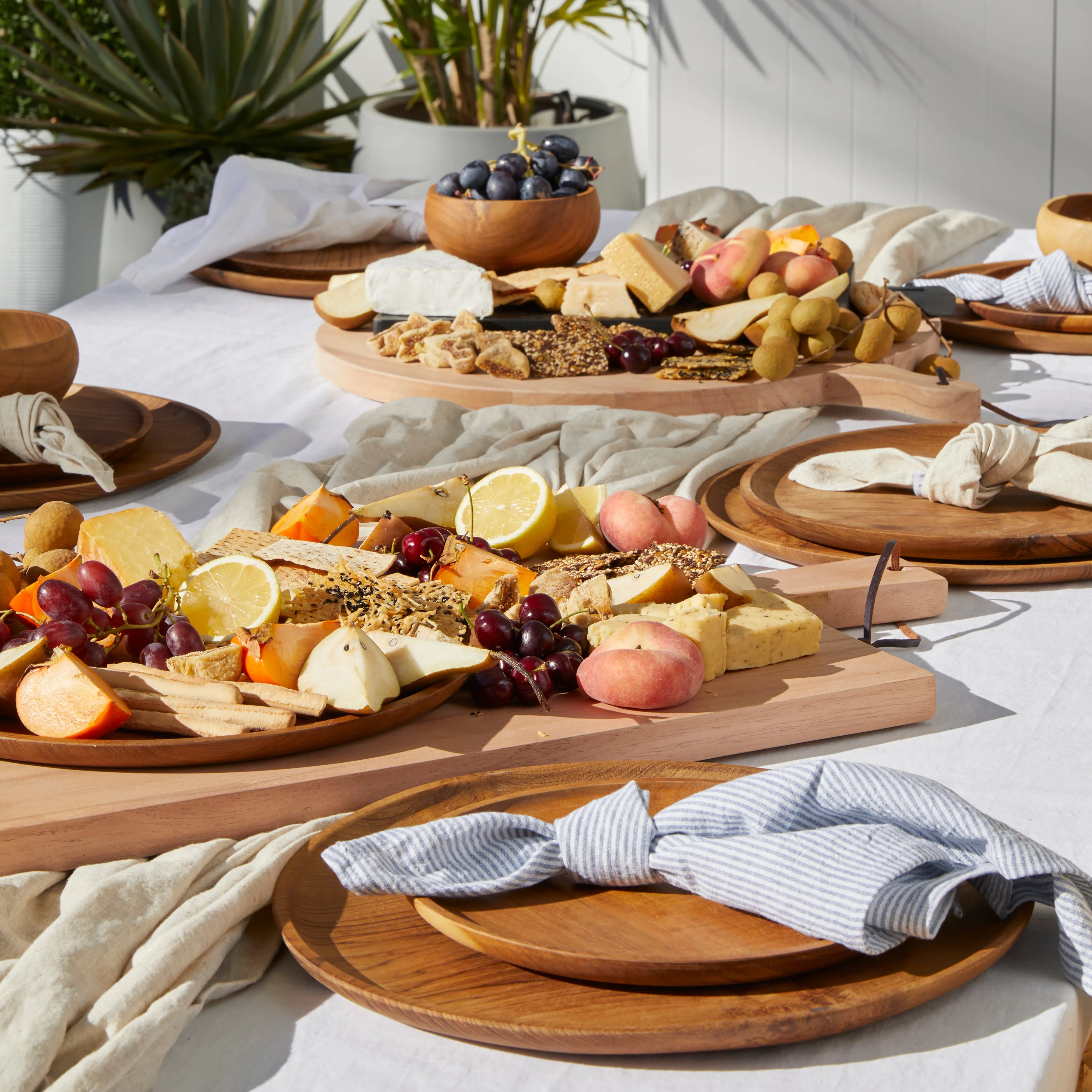 Urban Oasis Kari Teak Tray Medium