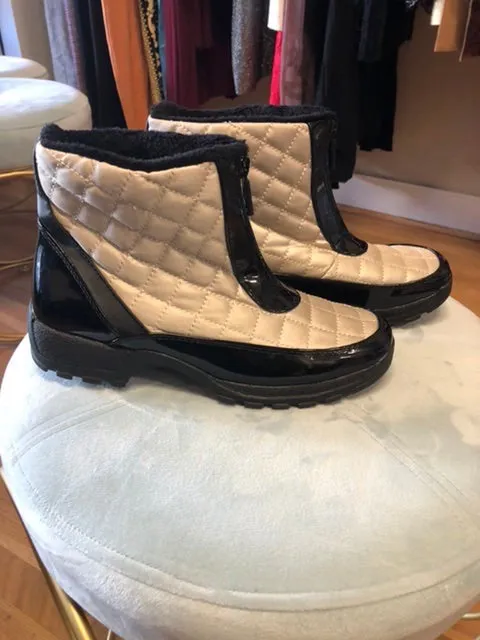 Winter Boots, size 9  #1925