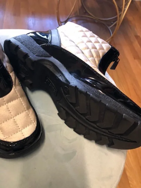 Winter Boots, size 9  #1925