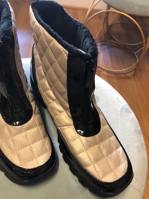 Winter Boots, size 9  #1925