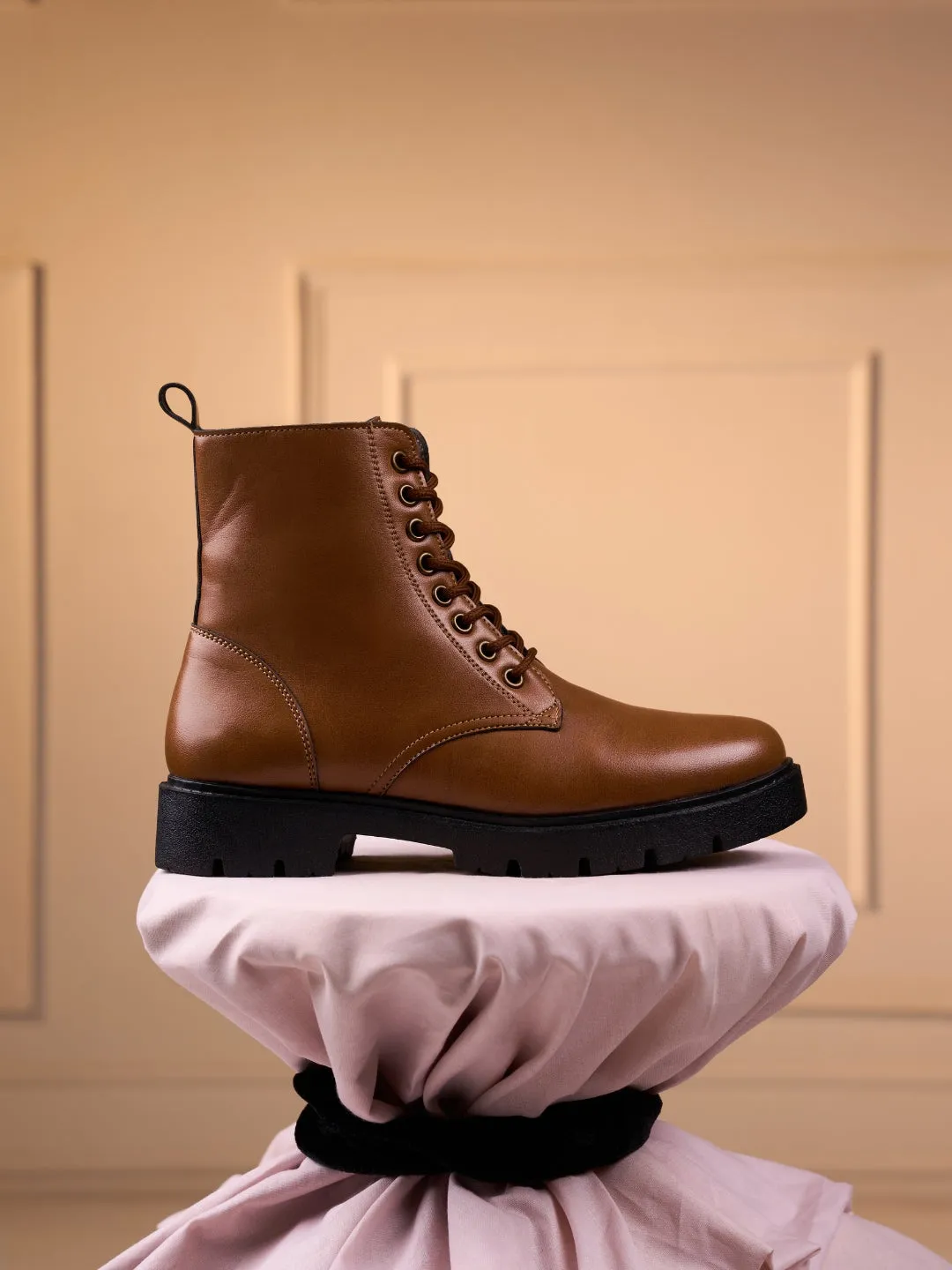 Women's Tan Lace Up Casual Boots (IU5007)